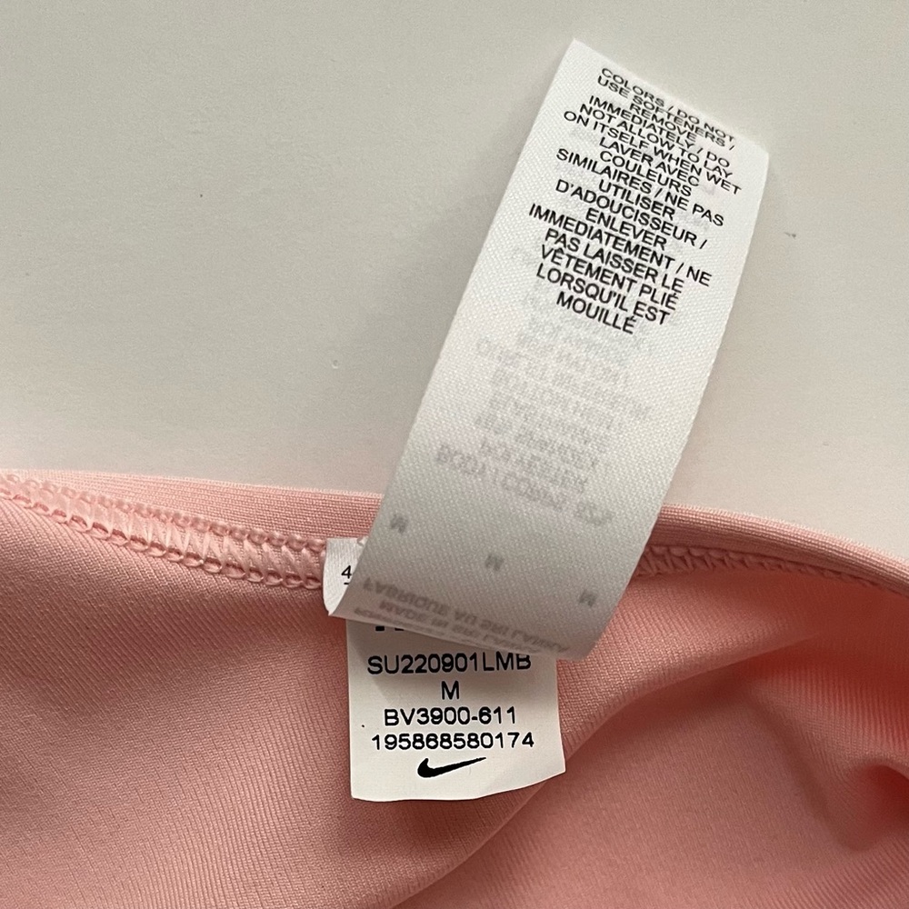 Nike Women's Medium Support Non Padded Sports Bra size medium - Picture 8 of 9